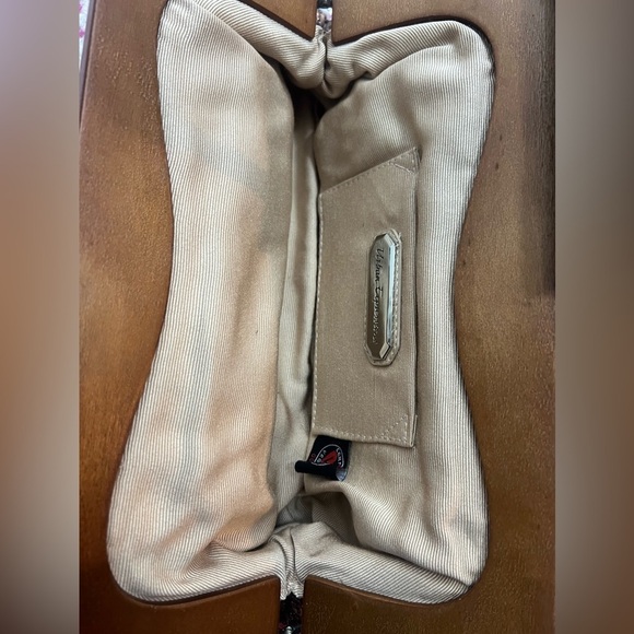 Urban Expressions Wood Handle Straw Tweed Sparkly Clutch - Picture 5 of 7